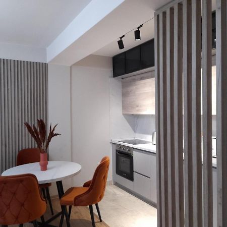 Centar Two Apartment Скопие Екстериор снимка