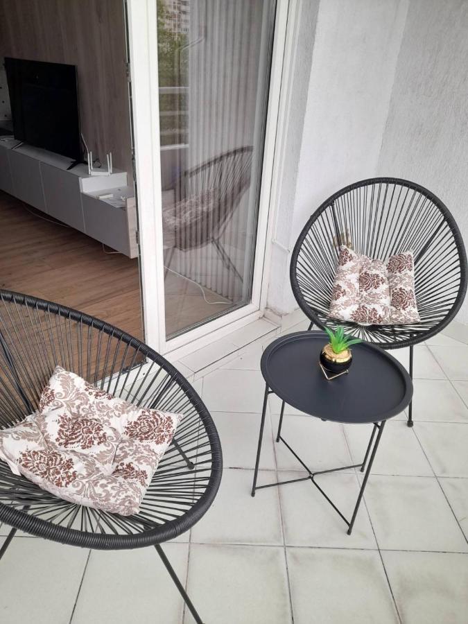 Centar Two Apartment Скопие Екстериор снимка
